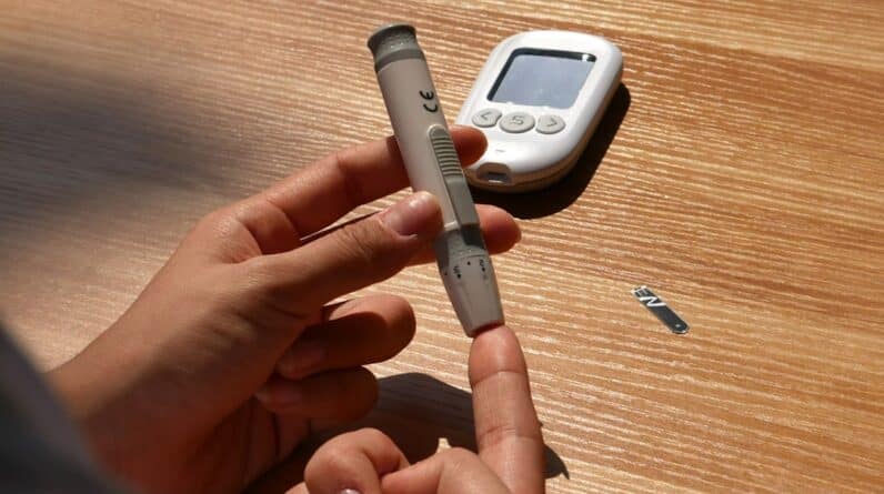 Photo Blood sugar monitor