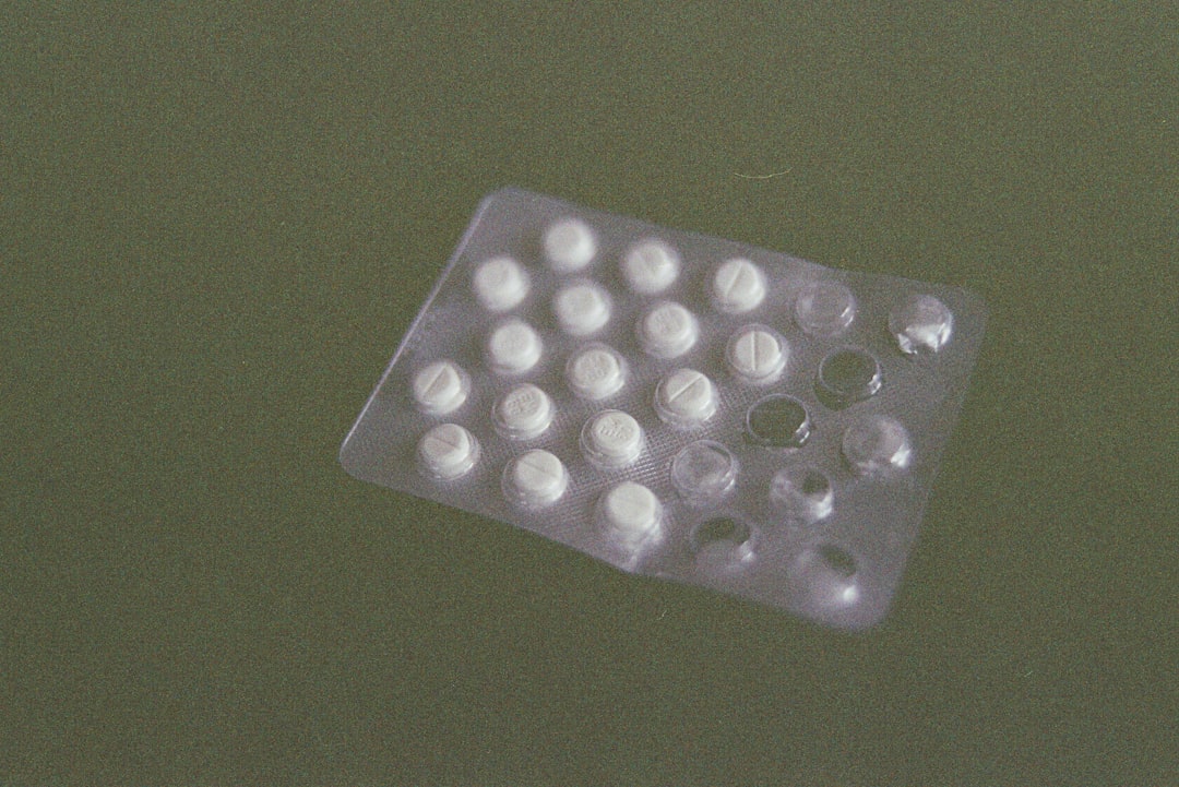 Photo Kidney-shaped pills