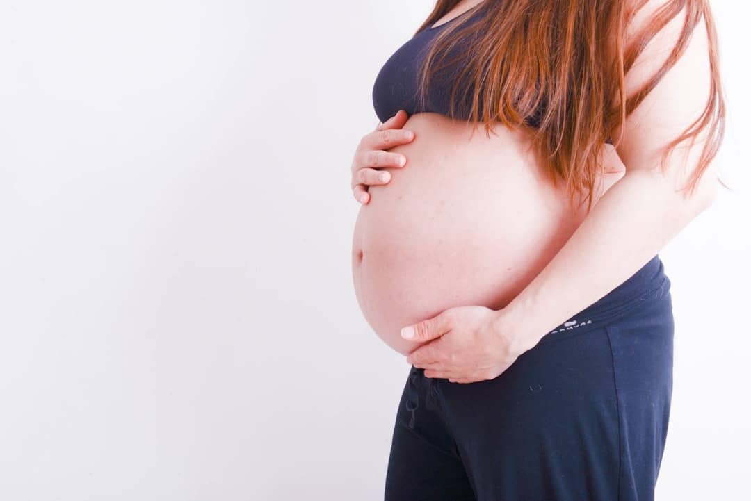 Photo Pregnant women