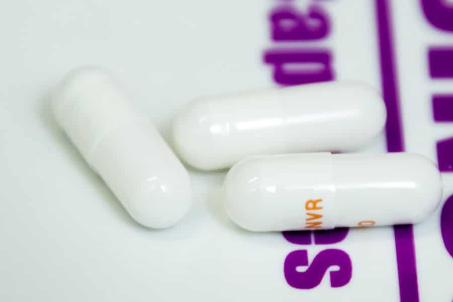 Photo "Best Diclofenac Alternative Gels and Pills That Soothe Fast"